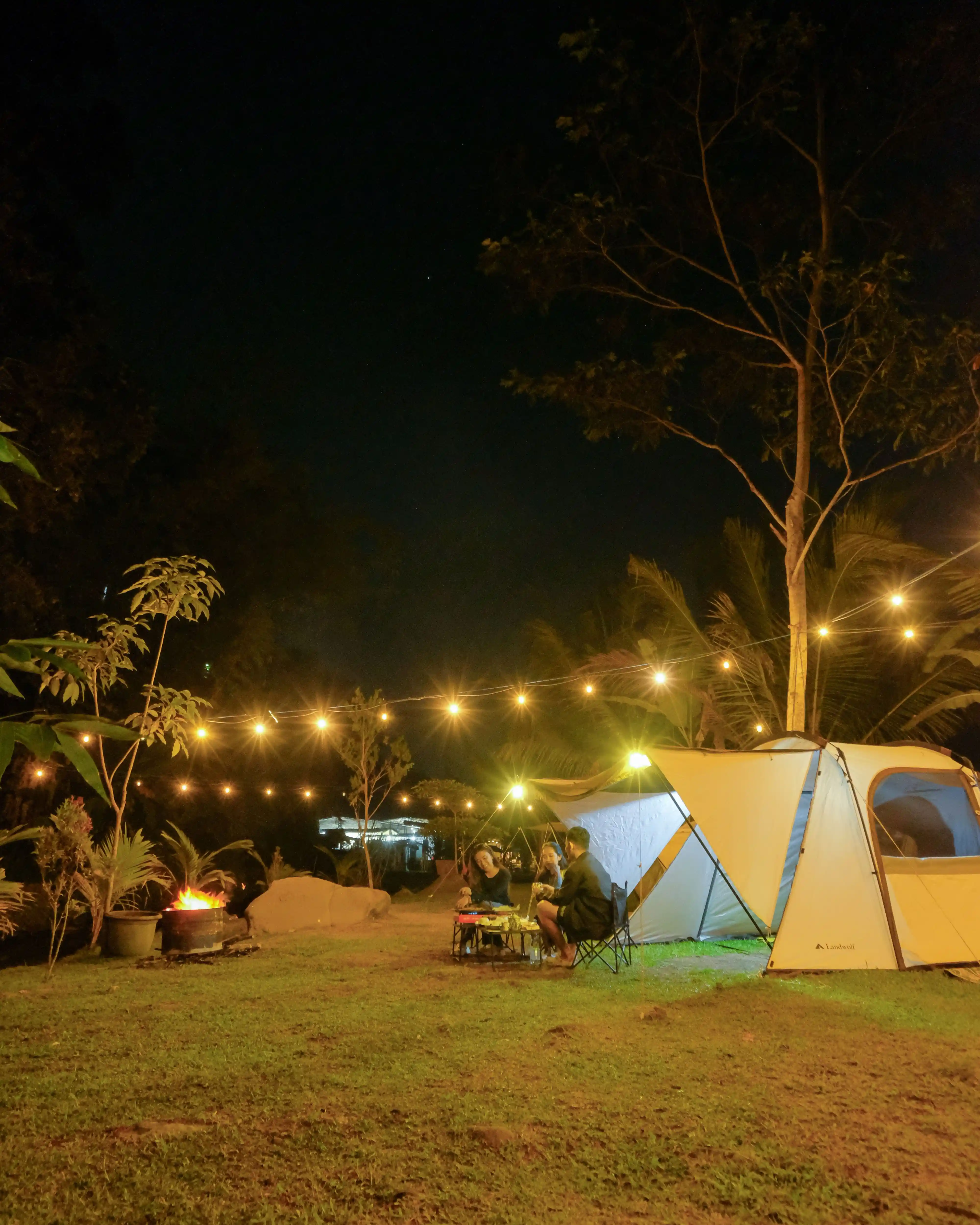 suasana camping